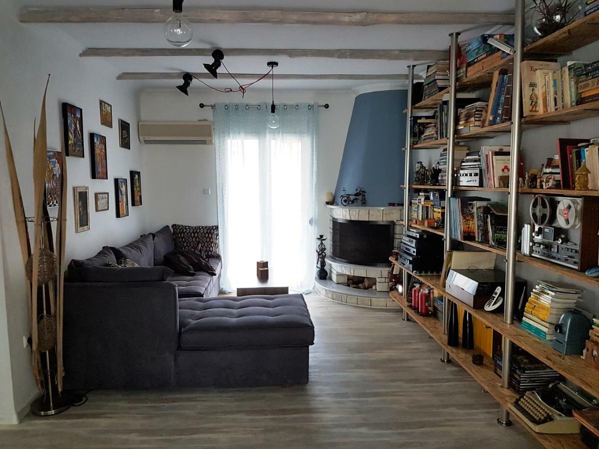 Almost Smell The Sea! Apartment